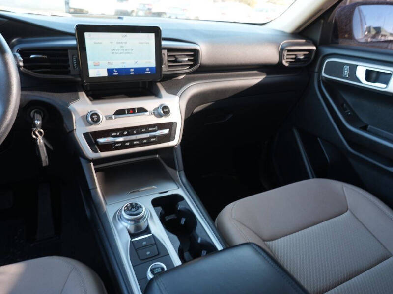 2020 Ford Explorer
