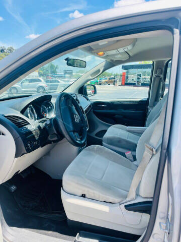 2013 Dodge Grand Caravan SE