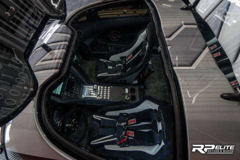 2019 Outerlimits SV43