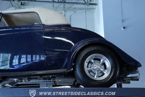 1933 Ford Cabriolet