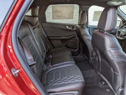 2024 Ford Escape ST-Line Elite