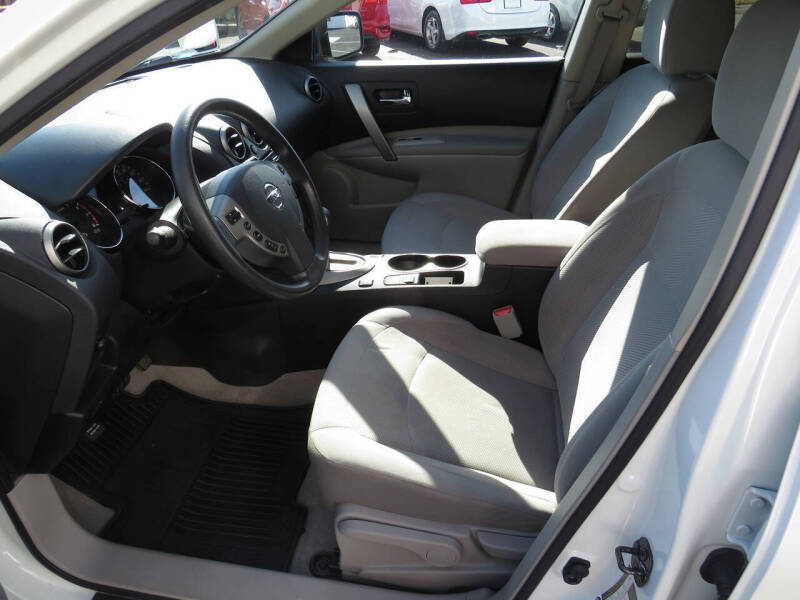 2015 Nissan Rogue Select S