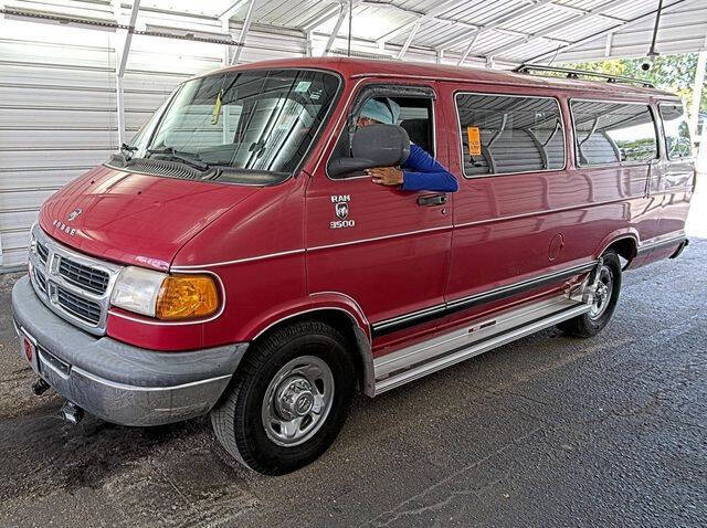 2000 Dodge Ram Van 3500 Maxi