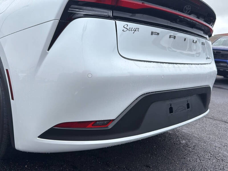 2026 Toyota Prius LE