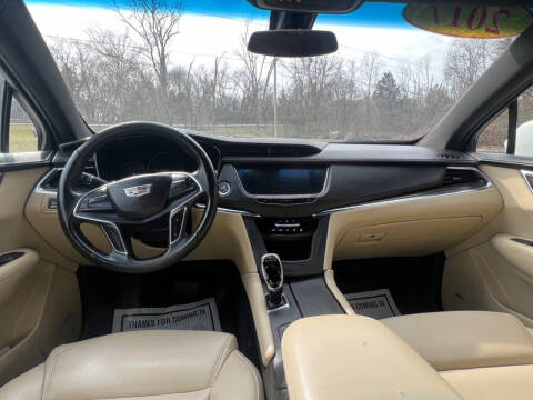 2017 Cadillac XT5