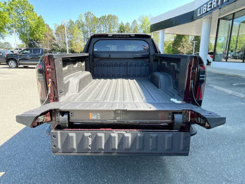 2025 GMC Sierra EV Denali