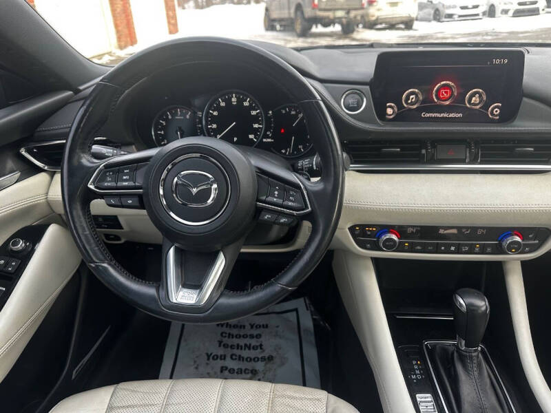 2018 Mazda MAZDA6 Signature