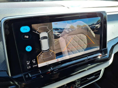 2026 Volkswagen Atlas Cross Sport SEL Premium R-Line 4Motion