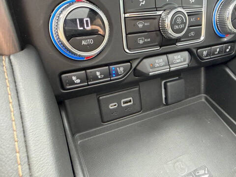 2023 GMC Yukon AT4