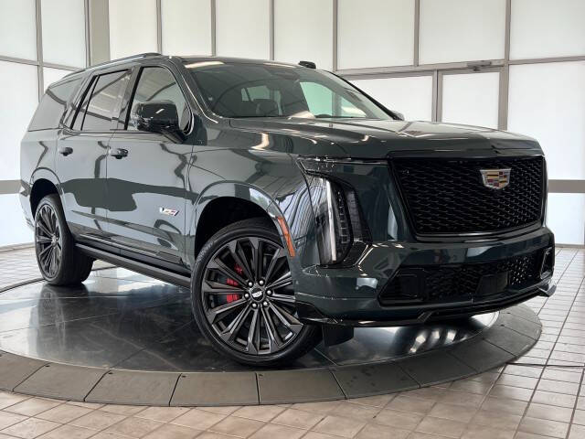 2025 Cadillac Escalade-V
