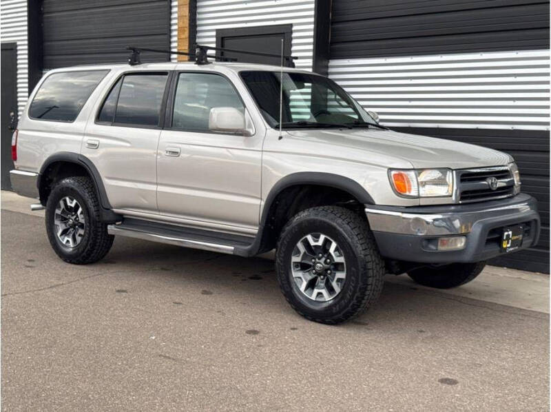 2000 Toyota 4Runner SR5