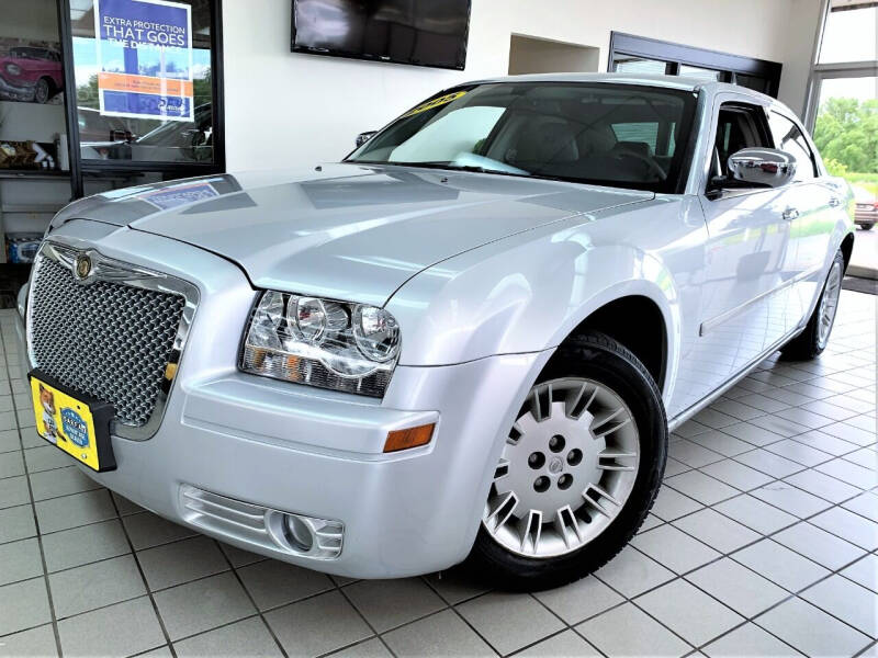 05 Chrysler 300 For Sale Carsforsale Com