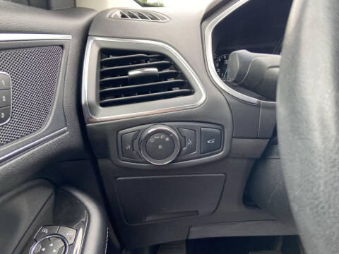 2018 Ford Edge Titanium