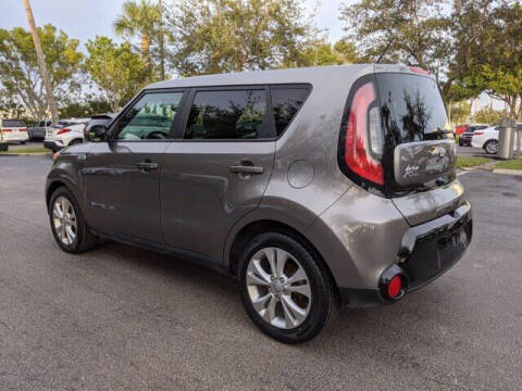 2016 Kia Soul +