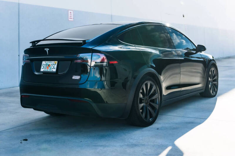 2022 Tesla Model X Plaid