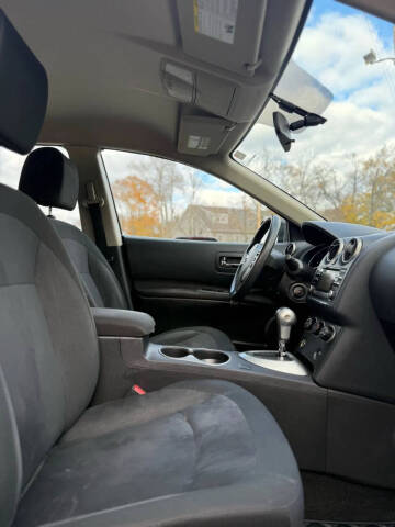 2014 Nissan Rogue Select S