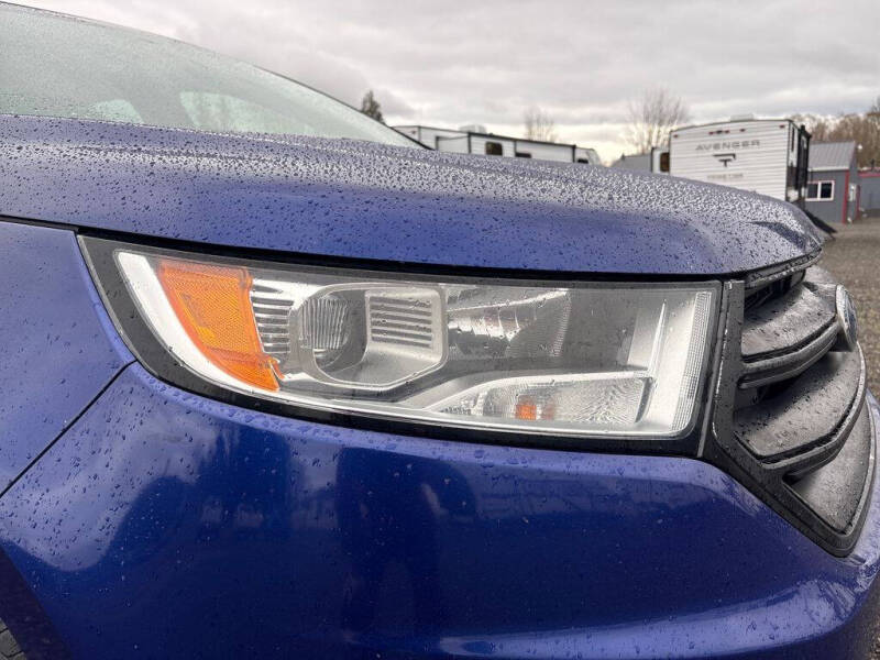 2015 Ford Edge SE