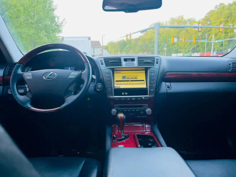 2012 Lexus LS 460