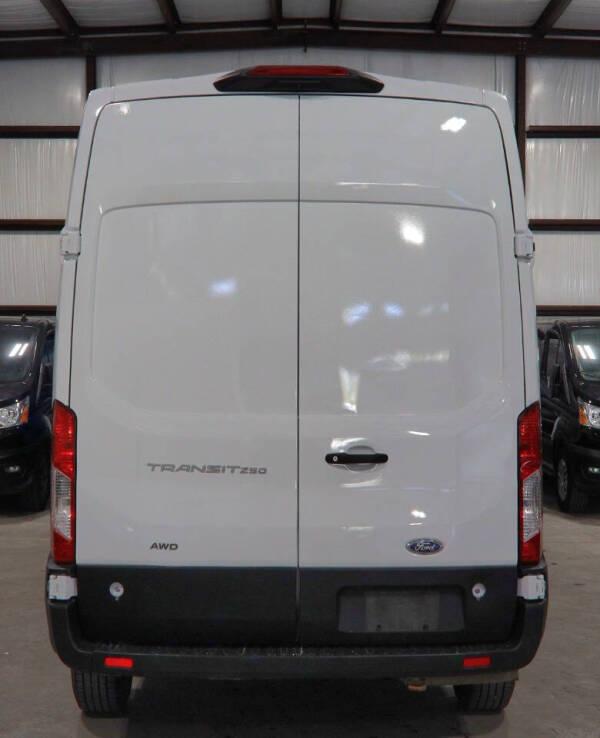 2022 Ford Transit 250