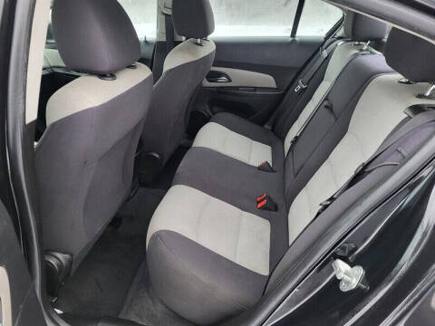 2013 Chevrolet Cruze LS Auto