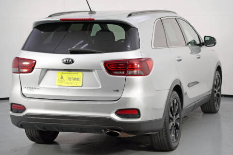 2020 Kia Sorento S V6