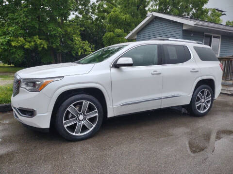 2017 GMC Acadia for sale at Dave's Car Corner in Hartford City IN