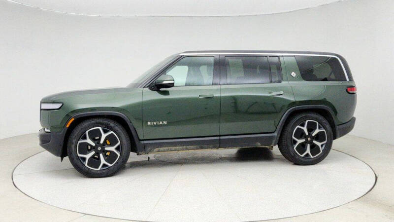 2023 Rivian R1S Adventure