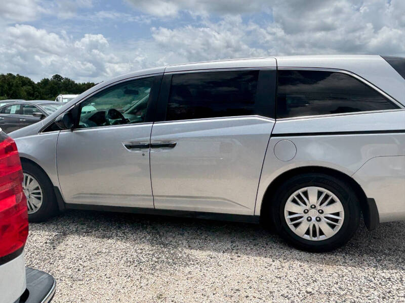 2014 Honda Odyssey LX's photo