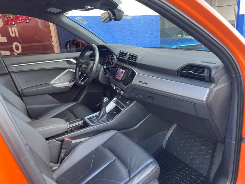 2019 Audi Q3 quattro Premium Plus 45 TFSI