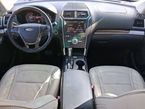 2016 Ford Explorer Platinum