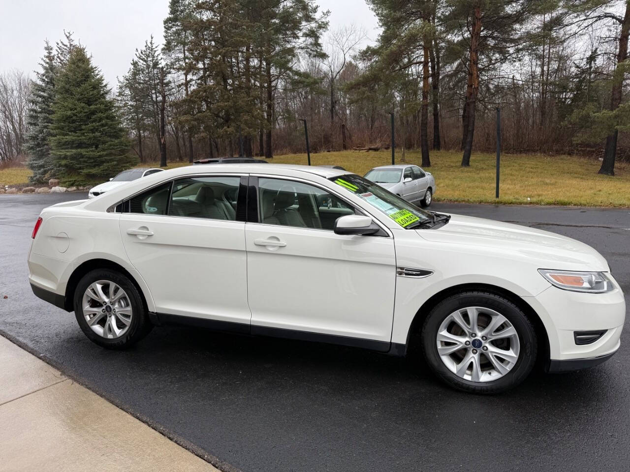 2011 Ford Taurus for sale at Exclusive Auto Group of Michigan LLC in Lansing, MI