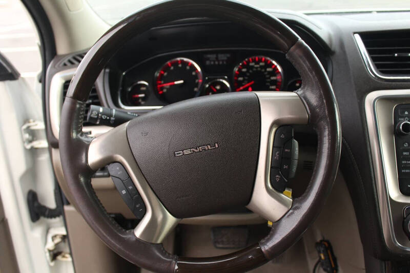 2014 GMC Acadia Denali