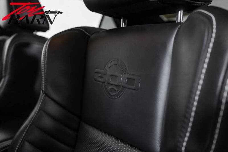 2023 Chrysler 300 C