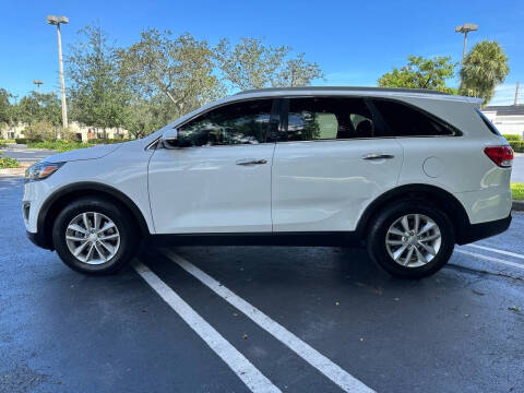 2017 Kia Sorento LX