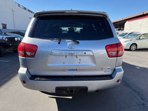 2012 Toyota Sequoia SR5