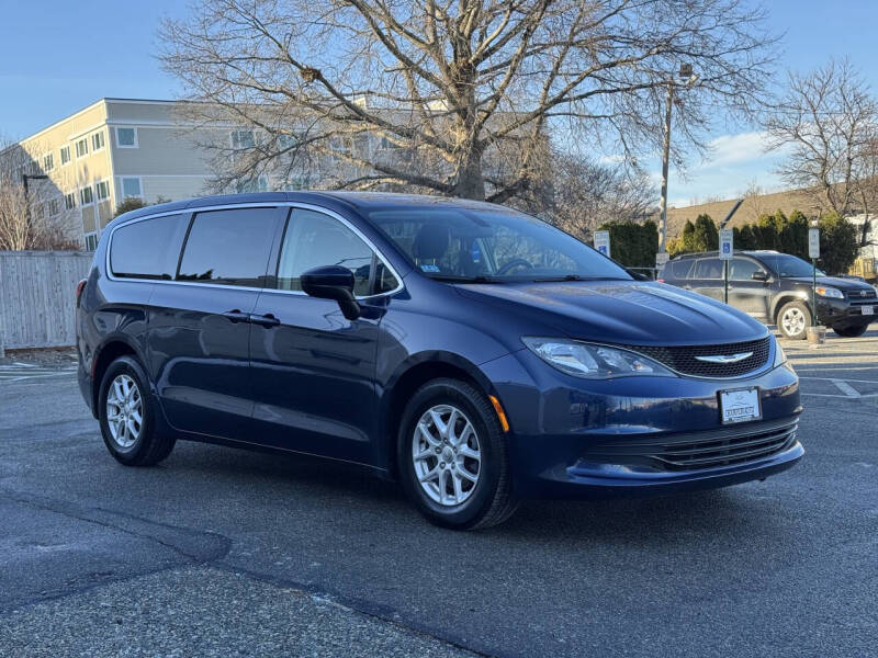 2018 Chrysler Pacifica LX