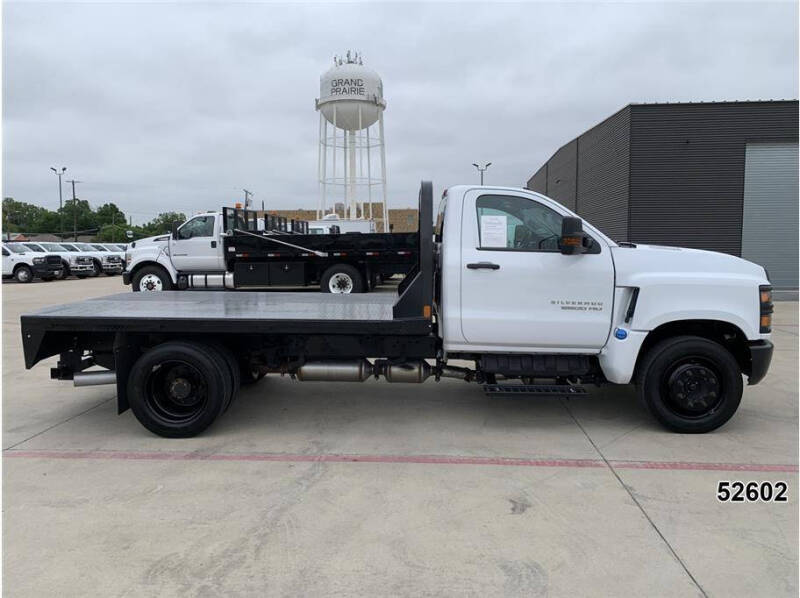 2024 Chevrolet Silverado 5500HD
