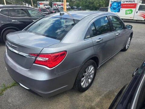2014 Chrysler 200 Limited