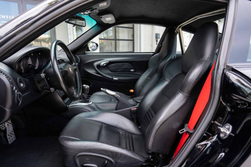 2004 Porsche 911 GT3