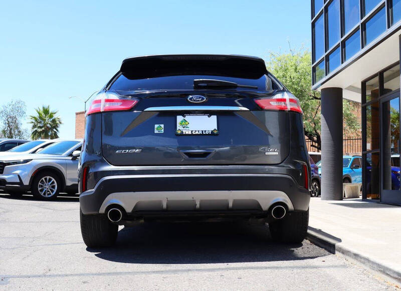 2020 Ford Edge SEL