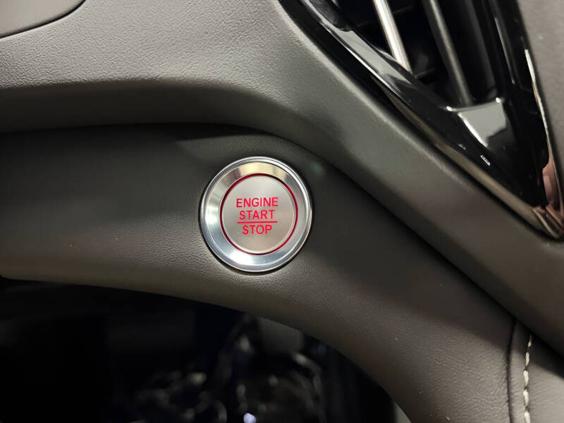 2025 Acura RDX SH-AWD