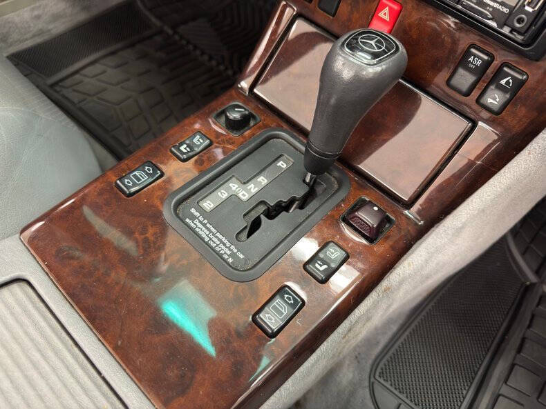 1995 Mercedes-Benz SL-Class SL 320