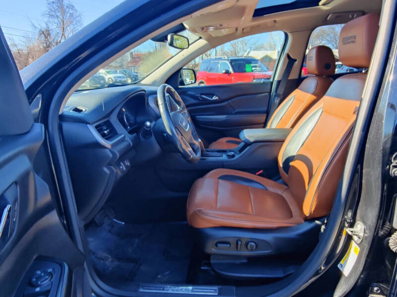 2017 GMC Acadia SLT-1