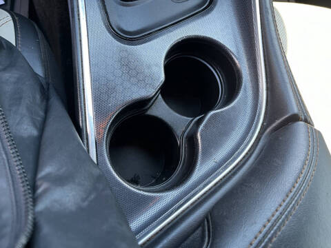 2015 Dodge Challenger SXT Plus