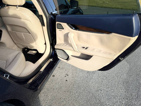 2014 Maserati Quattroporte Sport GT S