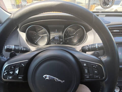 2017 Jaguar XE 25t