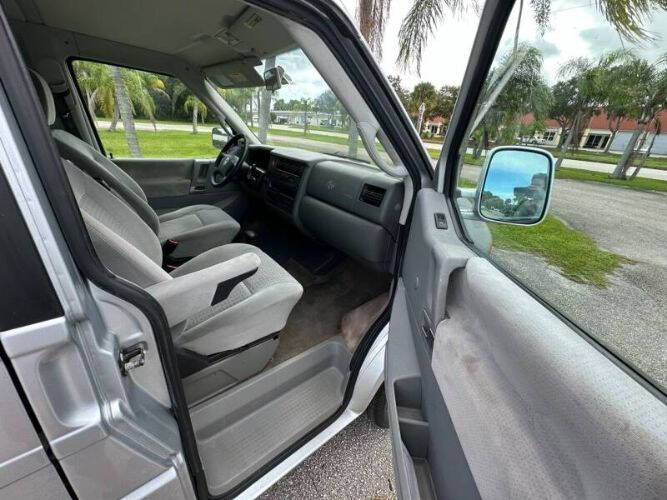 2002 Volkswagen EuroVan