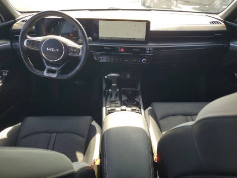 2025 Kia K5