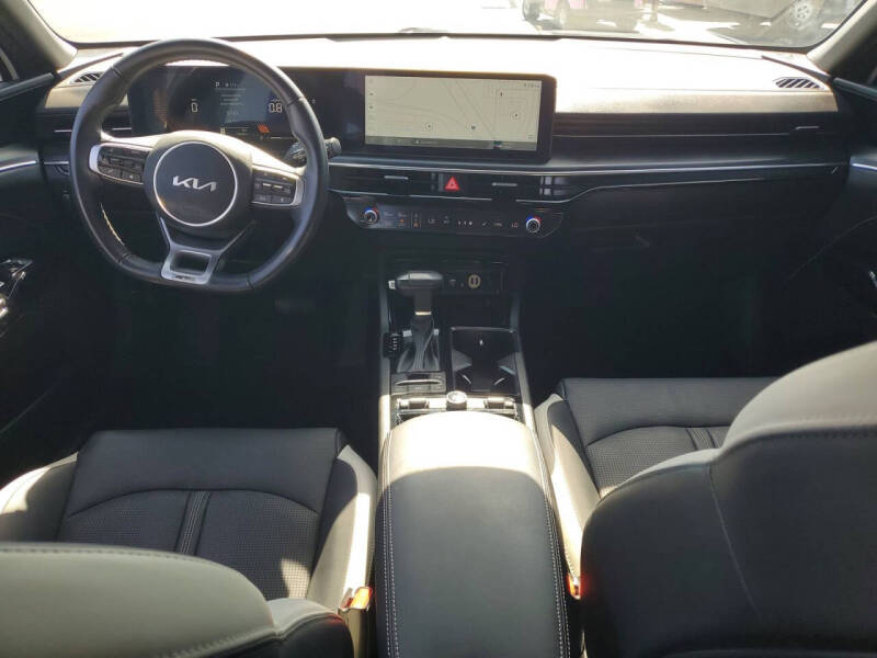 2025 Kia K5