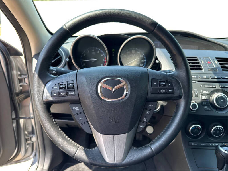 2013 Mazda MAZDA3 i Touring